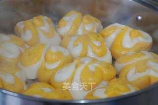 网红南瓜花卷,网红美食，营养美味两不误